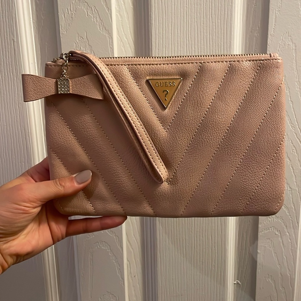 GUESS dusty pink clutch wallet